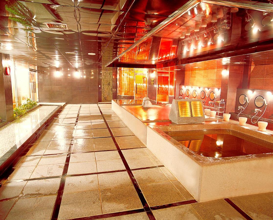 Hotel Ramada By Wyndham Suanbo Chungju Esterno foto