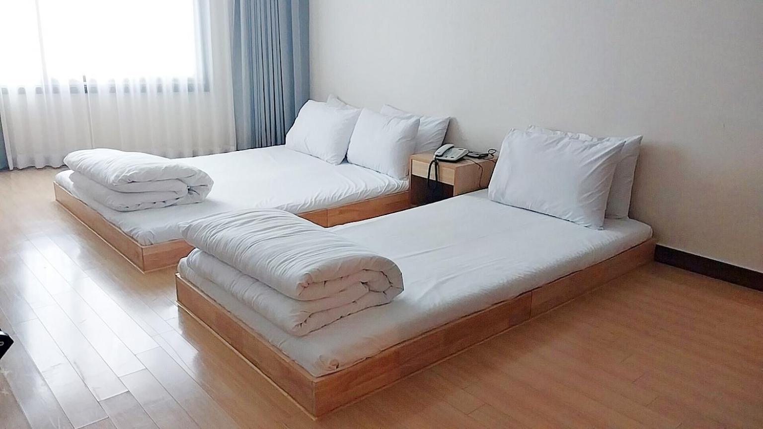 Hotel Ramada By Wyndham Suanbo Chungju Esterno foto