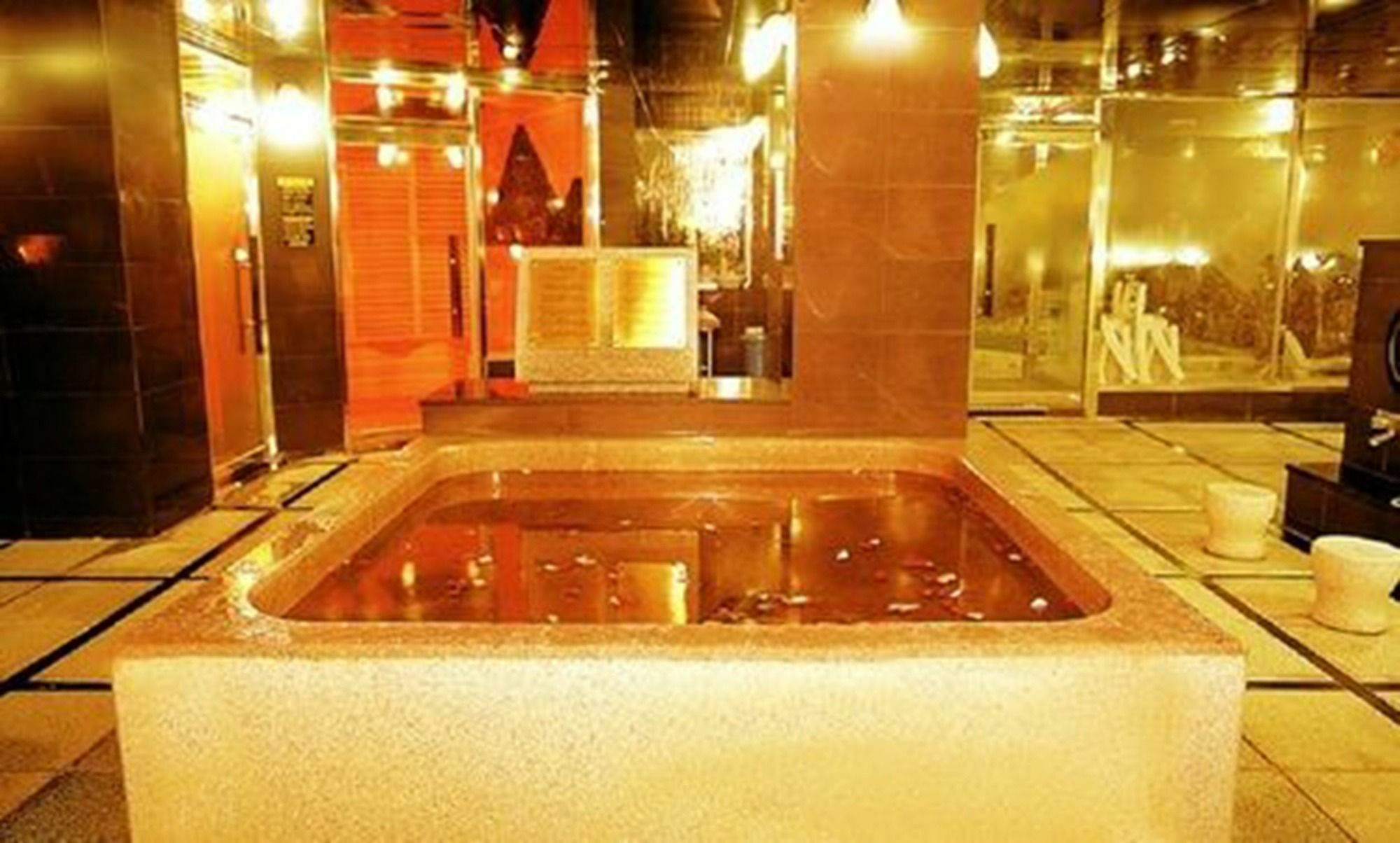 Hotel Ramada By Wyndham Suanbo Chungju Esterno foto